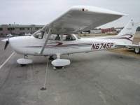 1999 Cessna 172S – N6745P